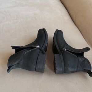 UGG Black Ankle Boots with Zipper